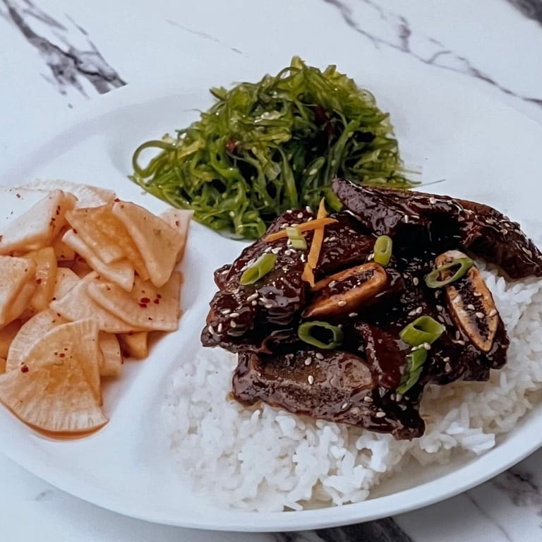 Delicious Japchae: A Korean Delight